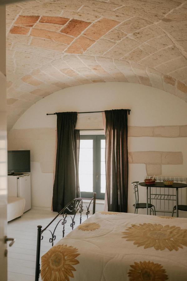 Bed and Breakfast Le Camporelle In Citta Lecce Exterior foto